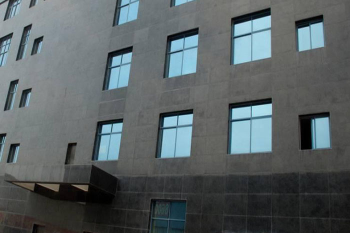 芝麻黑花岗岩怎样选择防护剂呢?