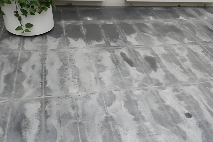 石材泛起水斑如那里置呢?